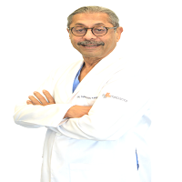 dr-naresh-trehan